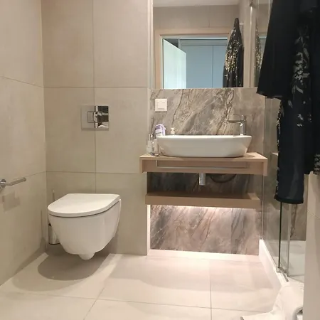 Apartment Apartament Lukecin